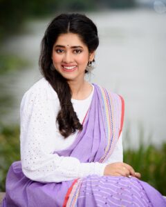 Ditipriya Roy Instagram - ॥ শুভ নববর্ষ ॥ 🙏🏻♥️
.
.
.
.
.
.
. 
.
.
. 📷 @subhadeep.dhar 
. 👗 @sampurna_dey_100 
. 💄 @ameeth_dash 
. Saree @kathakoli_creation 
.
.
.
.
. #poilaboishak #april #saree #outdoors #ethnicwear #bengali #lookbook #mood #happysoul #saturday #saturdayvibes #bengalinewyear #love #peace #positivity #instagood #instafashion #instadaily
