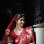 Ditipriya Roy Instagram - Handwoven by artisans in Bishnupur, Swarnachari silk is an offshoot of the famous Baluchari silk. Its distinctive feature is the gold zari infused within the silk. With a legacy going back to the patronage of Nawab Murshid Quli Khan, it is renowned for the intricate depiction of mythological stories on the anchal/pallu of the saree.  Every single Swarnachari saree is a specimen of high quality craft and has, over many generations, been a favourite among Bengali women at weddings and important social occasions. Wedding Collection by Biswa Bangla (biswabangla.in) brings you the very best of this heritage saree. Explore the range today and own a piece of this heritage.  @roy_ditipriya Styling: @rabhisek Photography: @sarkardebarshi19 Make Up: @makeup_abhijithchanda Videography & Editing: @pijush_mondal_photography Our store locations 📍Park Street 17, Park St, Park Street area, Kolkata, West Bengal 700016 📞+91 33 2265 1014 / +91 83369 96171 📍Dhakuria (Dakshinapan) 2, Gariahat Rd, Dhakuria, Jodhpur Park, Kolkata, West Bengal 700068 📞+91 33 2423 6121 / +91 83369 96169 📍Biswa Bangla Store, Domestic Airport, Kolkata 📞+913325118400 / +918336996167 📍Biswa Bangla Outlet. International Airport, Kolkata 📞+913325118007 / +918336996168 📍City Centre, Salt Lake 📞+ 918336992649 SHOWROOMS OUTSIDE KOLKATA 📍New Delhi Baba Kharak Singh Marg near Rajiv Chowk, Opp. PVR Rivoli 📞+9111 2334 4745 / +9183369 96174 📍Bagdogra Airport 📞+91 8336996172 📍Darjeeling 17, Nehru Rd, chowrasta, Chauk Bazaar, Darjeeling, West Bengal 734101 📞+91354225 4187 / +918336996173