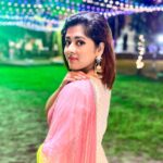 Ditipriya Roy Instagram - Wishing you all a very Happy & prosperous Diwali……🪔✨💫♥️ . . . . . . . . . . . #diwali #nosound #ethnicwear #bengali #celebration #love #light #sparkle #shine #candles #lighting #lookbook #diwaliscenes #shorthair #instafashion #instalike #instadaily
