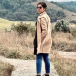 Ditipriya Roy Instagram - Nature is a sublime storyteller in every setting…… 🍃🍁🏔️🌸 . . . . . . . . . . #nature #naturelover #mountain #april #serenity #mood #shades #weather #colour #retro #peace #soulsearching #mondays #mondaymood #photography #pose #instalike #instadaily #insta