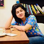 Ditipriya Roy Instagram - You spend most of your life inside your head….. Make it a nice place to be.🍁🍂🌸 . . . . . . . . 📷 by an old friend @biswarup_photography_ 🤗 . . . . #sunday #sundayvibes #blue #cafe #coffee #books #fun #conversation #mood #love #life #thoughts #peace #instamood #instalike #instagram