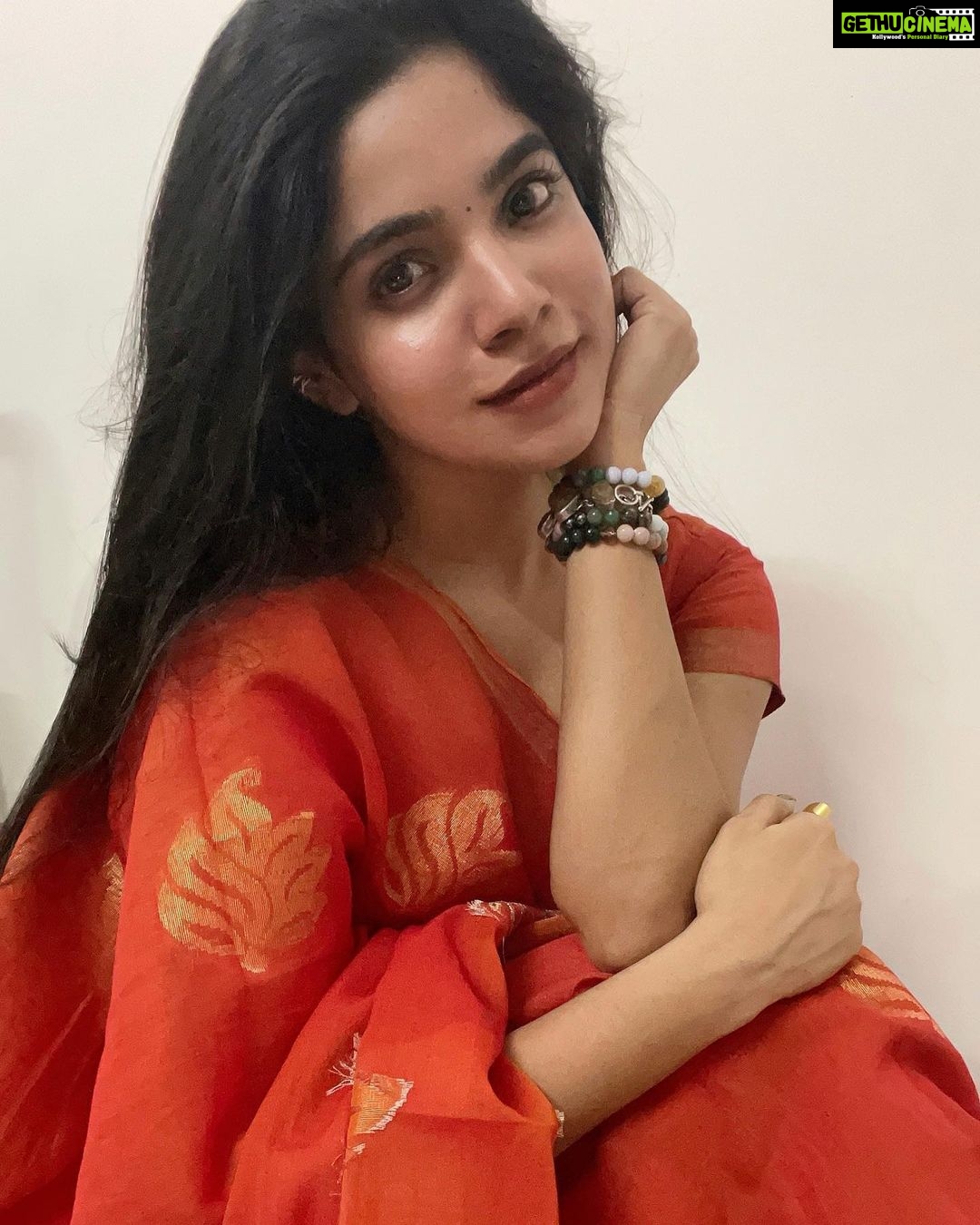 Divya Bharathi Instagram - To be grateful is to be happy✨