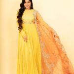 Divya Bharathi Instagram - Your sunshine girl🤍 📸 @shareefnandyala 👗 @sameenasofficial Earrings @rimliboutique