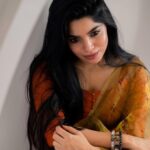 Divya Bharathi Instagram - Doing me. Loving me. Protecting my energy. 📸 @dwarakeshhhh 👗 @devraagh