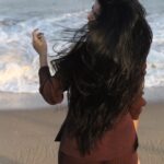 Divya Bharathi Instagram - Lettin’ my hair do the talking! Outfit @24thspoke 📸 @kesthethics_