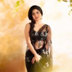 Divya Bharathi Instagram - The Universe loves you🤍 Wearing @devraagh STYLING @styled_by_arundev Photography @plan.b.actions MUA @neethu_makeupartist Hair @venus_paull Studio @studio_maxxo Jewellery @touchwood__store Art @silvester_attractte