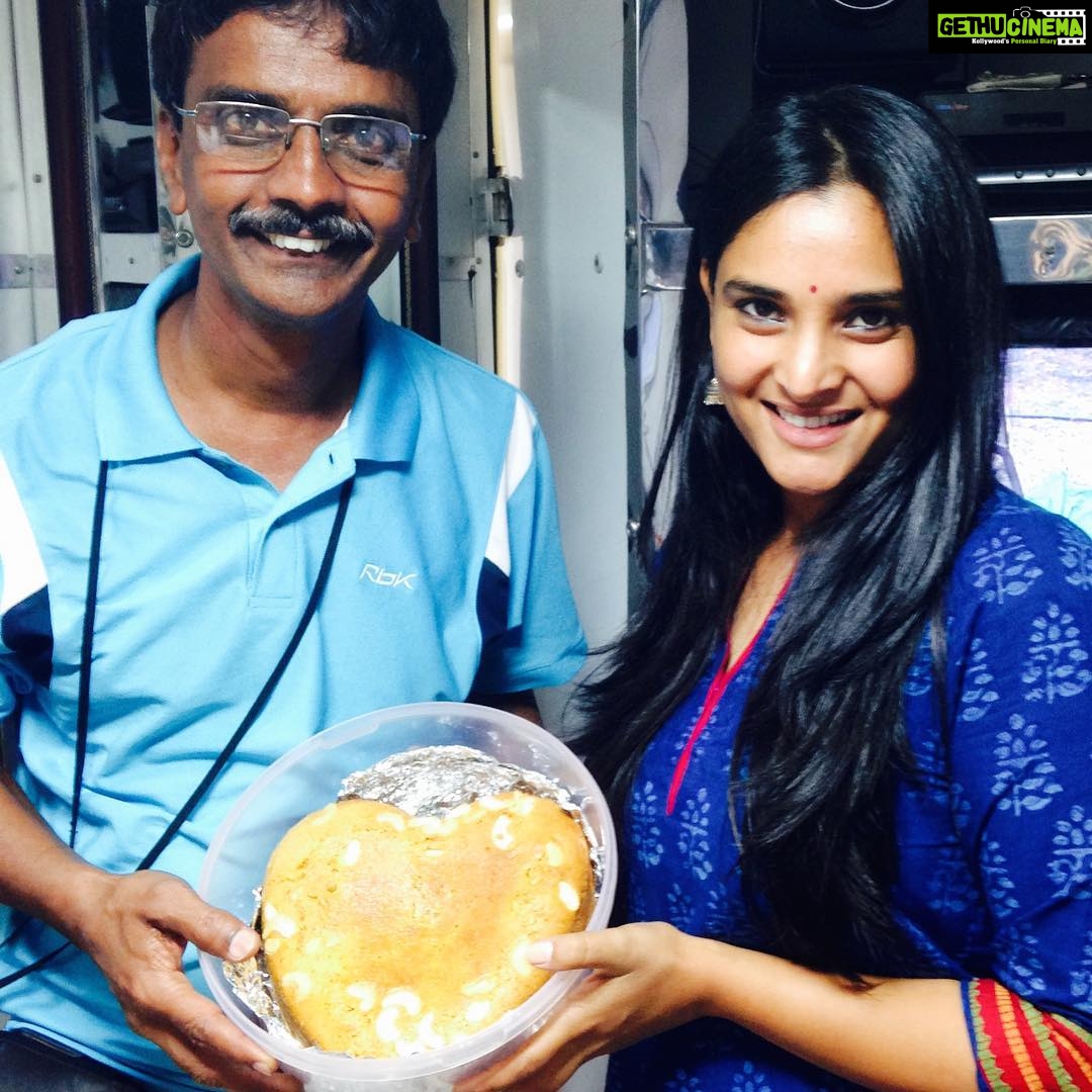 Divya Spandana Instagram - Showed up in memories, it was a sweet moment, thought I’d share with you guys, throwback to 2013 on the sets of Aryan, the camera asst ‘s wife baked a heart shaped cake for me! AND I feel like cake now #brb #tb