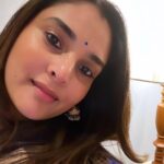 Divya Spandana Instagram - Shubham Karoti Kalyaannam-Aarogyam Dhana-Sampadaa | Shatru-Buddhi-Vinaashaaya Diipa-Jyotir-Namostute || Happy Deepavali 🪔