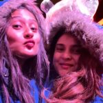 Divya Spandana Instagram - ❄️🌨️🎢🎡🎠🎄👯‍♀️ @amrutha_iyengar