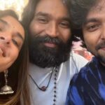 Divya Spandana Instagram - Polladhavan 15 years to the date! I had auditioned for Varanam Aayiram with Surya & Gautham Menon happened to show the small scene that we shot together to @dhanushkraja and he suggested me to Vetri sir who was making his directorial debut with Polladhavan. Neither Vetri Sir, Dhanush or I had met or interacted before. I heard the script over the phone and I loved the idea about a ‘guy, his bike and his girl’ I got to know later that I was the 15th heroine 😹 It was on the sets of Polladhavan that Dhanush and I developed a close bond and we stand together 15 years later- through thick and thin. Thank you D for always being there! Thank you Vetri sir @vetrimaaran_._ I had a wonderful time shooting & catching up yesterday on all the good memories! @gvprakash the best BGM ever! GV was 19 at that time! Beat that (no pun intended) 😹 Look forward to Polladhavan 2 👻♥️♥️ @madhudaitota From the premiere to celebrating 15 years of Polladhavan, we’ve done it all kane! Full circle. #Polladhavan15