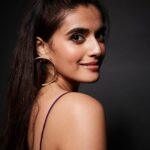 Divyansha Kaushik Instagram - 💜