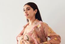 Divyansha Kaushik Instagram - A lil tb💕🐷🌸🍓🎀 Shot by @mourya Styled by @stylebykayal Hmua @kaushikanu