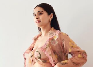 Divyansha Kaushik Instagram - A lil tb💕🐷🌸🍓🎀 Shot by @mourya Styled by @stylebykayal Hmua @kaushikanu