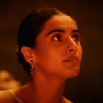 Divyansha Kaushik Instagram - ‘Theera’ ft @divyanshak Michael screengrabs #2 Directed by - @je.ranjit Choreography- @santhoshchoreo Music by the amazing - @samcsmusic 🙌 Costumes - @raji.raaga09 Assisted by - @swathiistati Colorist - @suresh__ravi Studio - @mangopost.production DOP team - @dopkarthik @saikrishnaarya @gangadharanrajagopal @vasim_n_ @24karatentertainment #dop #mood #vibe #narrative