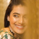 Divyansha Kaushik Instagram - Ramadan Mubarak from your चाँद का टुकड़ा🌙✨