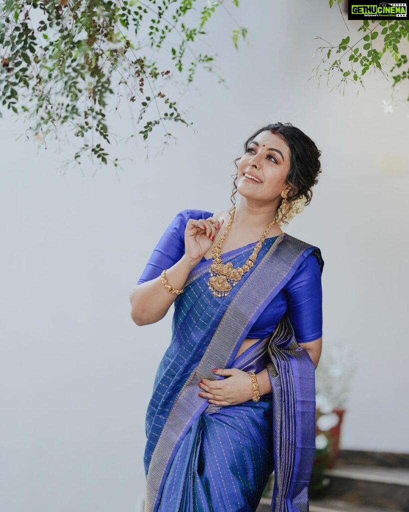 Durga Krishna Instagram - Blue is the warmest colour 💙 Photography: @dink4n @abinprasad_cherthala Styling: @sanliya_sabu MUA : @vikas.vks.makeupartist Hair :@nikhil_vks Jewellery: @kalyanjewellers_official Costume: @milandesignkochi