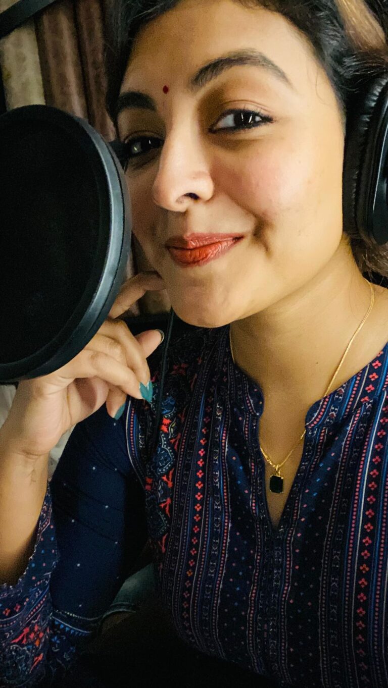Durga Krishna Instagram - Finished dubbing for my debut Kannada movie. What would life be if we had no courage to attempt anything? We keep moving forward, opening new doors, and doing new things, because we're curious and curiosity keeps leading us down new paths. My sincere thanks to Jay Sir, Ghanesh powar Sir & @mynameissukruth @dhananjaya_ka @thesudevnair @iamrahulmadhav @dop_tirru @vivekramadevan