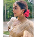 Durga Krishna Instagram - “You are not a drop in the ocean. You are the entire ocean, in a drop.” – Rumi MUA : @vikas.vks.makeupartist Hair Stylist : @sudhiar.hairandmakeup Jewellery : @littlefingers_bridal_jewellery Costume : @thehanger.boutique #chennaidiary