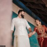 Durga Krishna Instagram - #DAshaadi For more pictures follow @coconut.weddings Makeup : @vikas.vks.makeupartist Groom Makeup : @nomarks_shibaz Hair : @mani_hairstylist Jewellers : @lakshmijewellery916 Costume : @paris_de_boutique Styling : @styledbysmiji Saree drapping : @bencyraji Assistant : @nikhilraj002 #DAshaadi #loveisintheair #durgakrishna