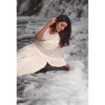 Durga Krishna Instagram - Thank you @devraagh for this video and this Dawani 🤍 @vikas.vks.makeupartist @sudhiar.hairandmakeup @arun_chelad