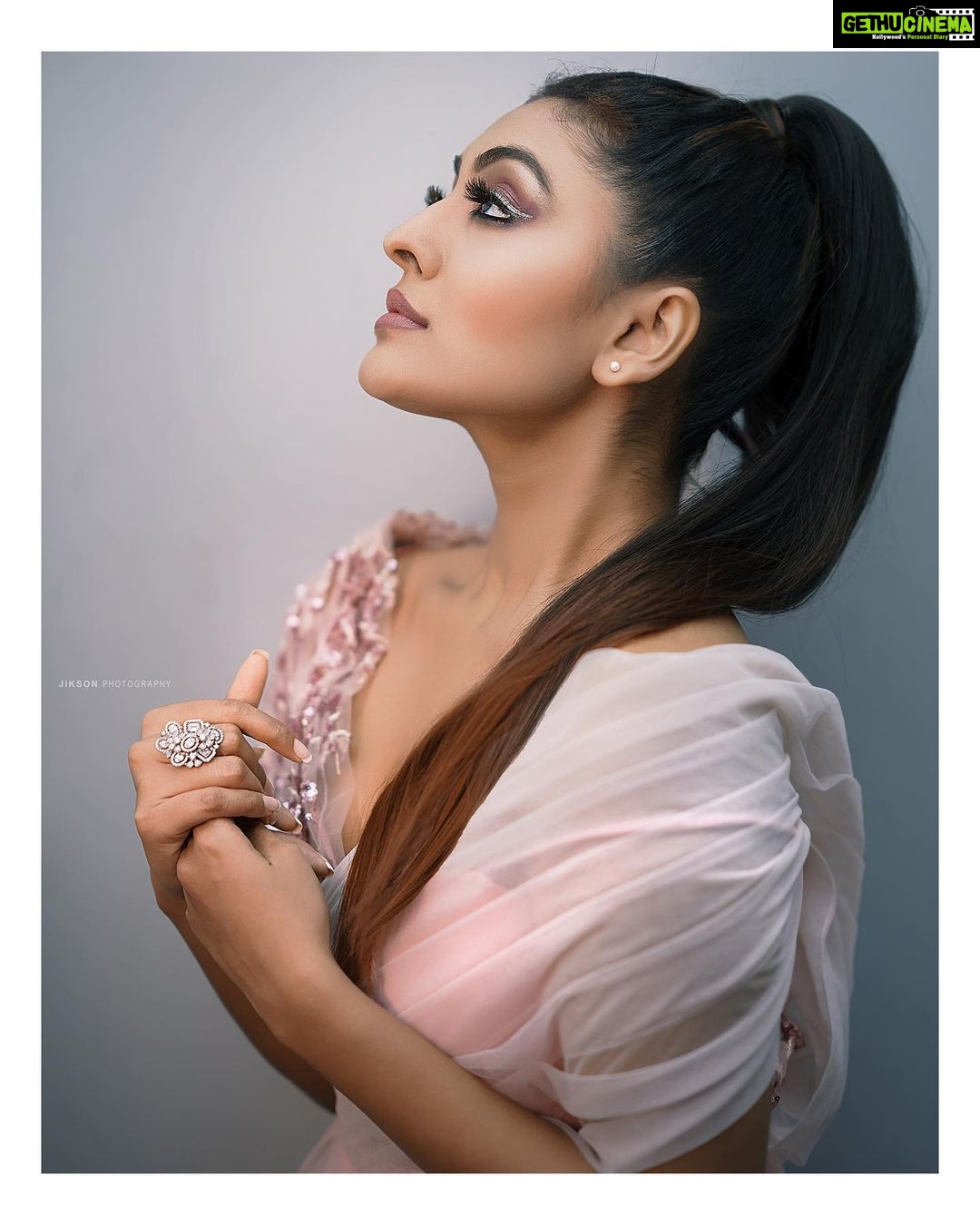 Durga Krishna Instagram - She never cared for the crown. She preferred a sword ⚔️ “SHE” In Frame : @durgakrishnaartist Concept, direction and photograpy @jiksonphotography Makeup: @vikas.vks.makeupartist Hair: @sudhiar.hairandmakeup Wearing: @dhaga_brand Stylist : @zohib_zayi Production and studio : @thestudioloc Assistant: @a____p____t @bipinsivan @akshay_chandran____ @photographer_indeed Design : @magicwand_by_loc Special thanks to : @dalu_krishnadas Studio Loc