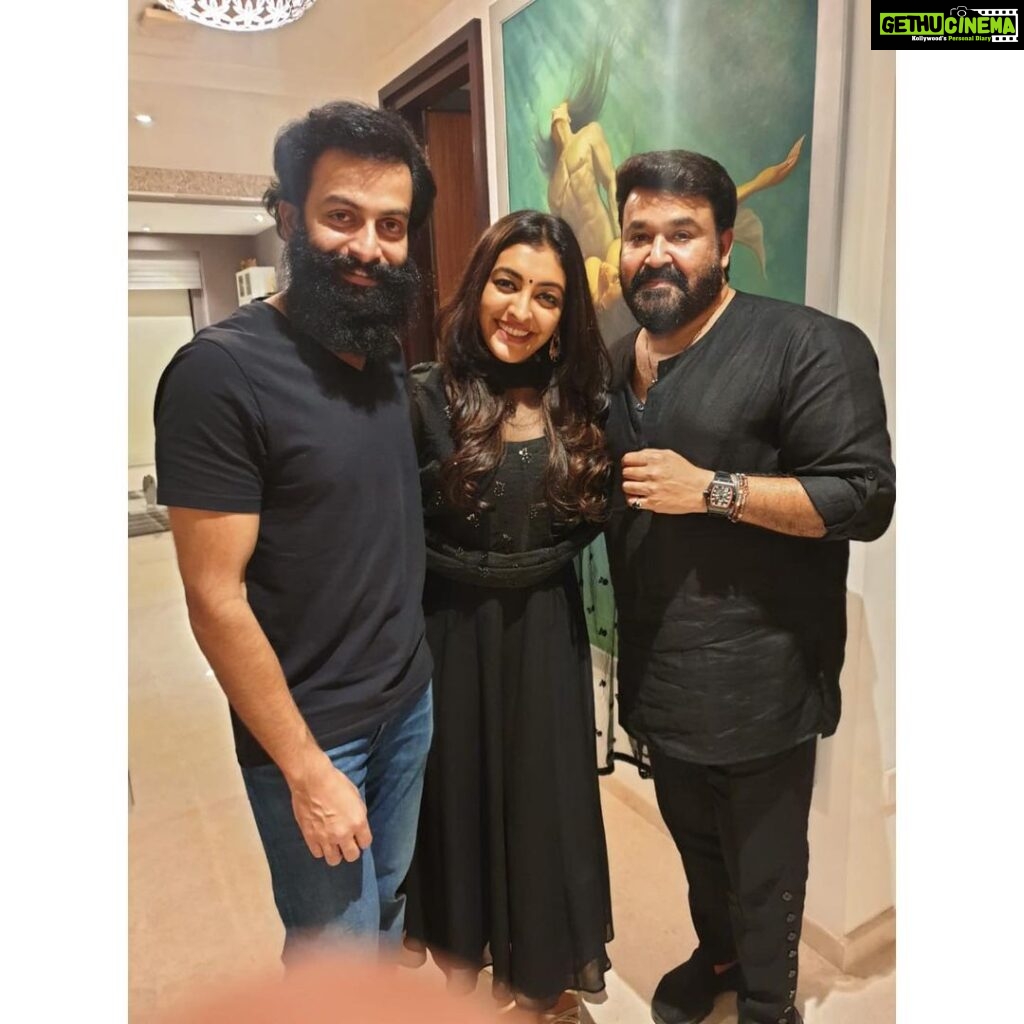 Durga Krishna Instagram - #WhatMoreToAsk. It’s all about yesterday night💃🏻 I was so humbled to spend a private dinner party with my super host lalettan @mohanlal , his best and favourite neighbour & my career best hero Rajuettan @therealprithvi and my sweeet friends @leo_lishoy @saanthim @chandhunadhg7 Amira♥️ Love you guys.. 🥰🤗 @paris_de_boutique Thank you so much for this beautiful simple Black Anarkali🖤