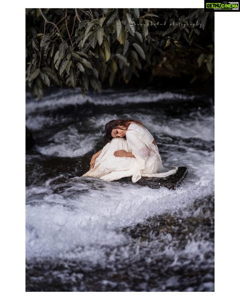 Durga Krishna Instagram - She is Water. Powerful enough to drown you Soft enough to cleanse you Deep enough to save you. . Photo courtesy: @arun_chelad Costume : @devraagh Make up : @vikas.vks.makeupartist Hair : @sudhiar.hairandmakeup Assist : @nikhilraj002