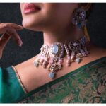 Durga Krishna Instagram - ✨ Makeup : @vikas.vks.makeupartist Styling : @sonya_sandiavo Jewellery : @meralda.jewels Saree : @milandesignkochi Hair : @nikhil_vks