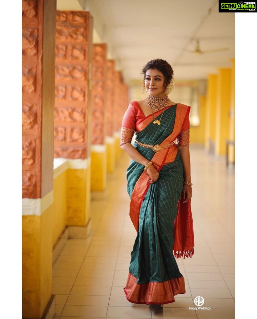 Durga Krishna Instagram - Thank you 2022 ✨ Styled By : @sanliya_sabu Jewellery : @kalyanjewellers_official Make up & Hair : @meeramax_makeupartist_ Photo courtesy : @happyweddings_creative