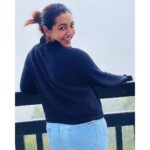 Durga Krishna Instagram - “In nature, nothing is perfect and everything is perfect. Trees can be contorted, bent in weird ways, and they are still beautiful” - Alice Walker PC : @arjunravindranofficial Location : @chandysdrizzledrops #HolidayWithHubby