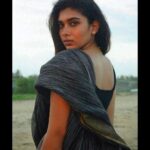 Dushara Vijayan Instagram – Shot by : @digiframez_fashion @digiframezphotography @sabareesh_appu @kris_clicker 
Jewellery : @nacjewellers 
Assistance : @___mr__uni_que___ @prasanthpowar @bossu_iz_kiddoo