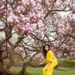 Dushara Vijayan Instagram - Shot by : @georgesimon_m Hairstylist : @renuka_mua Location : @kewgardens Outfit : @zara