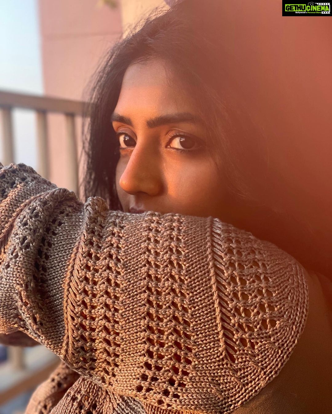 Eesha Rebba Instagram - We’ve met somewhere…