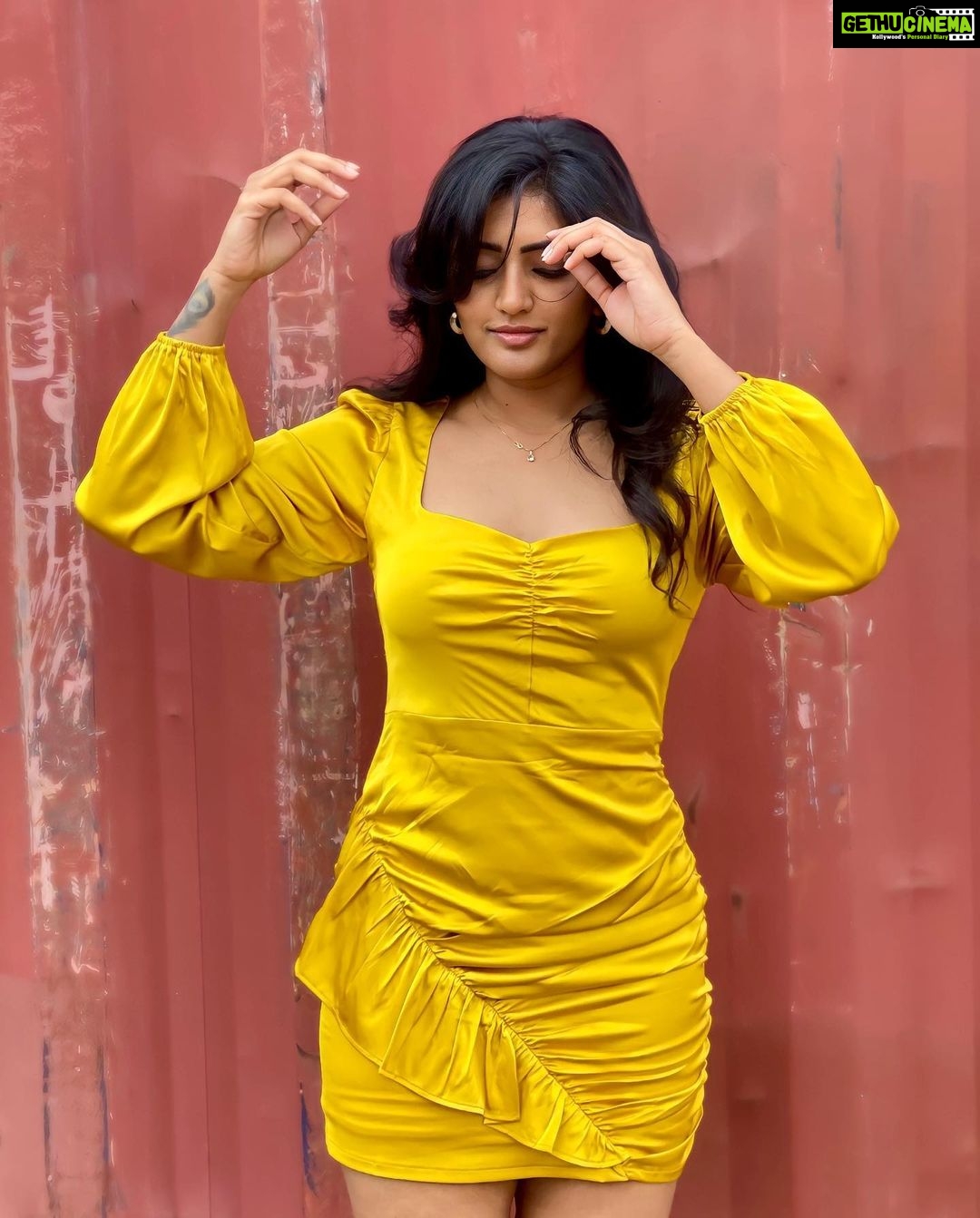 Eesha Rebba Instagram - Hi❤️, it’s been a while, How are y’all doing 🤗