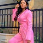 Eesha Rebba Instagram - 🦩🦩 Styled by : @sumaiah.tabassum Accessories: @karnikajewelshyd Makeup : @venkateshparam Hair : raju