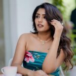 Eesha Rebba Instagram – ☕️ anyone?🤍

:
:
:
:

Styling: @styledbysumaiah
Accessories: @adorebypriyanka
Hair and makeup: @blenditlikesana 
Clicked by : @srujanluckyphotography