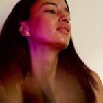 Elena Roxana Maria Fernandes Instagram - All we need is just a little patience. . . . . . . #patience #love #shine #face #beauty #pretty #glam #glow #beautiful #lovely #motivation #jewellery #accessories #lifestyle #pose