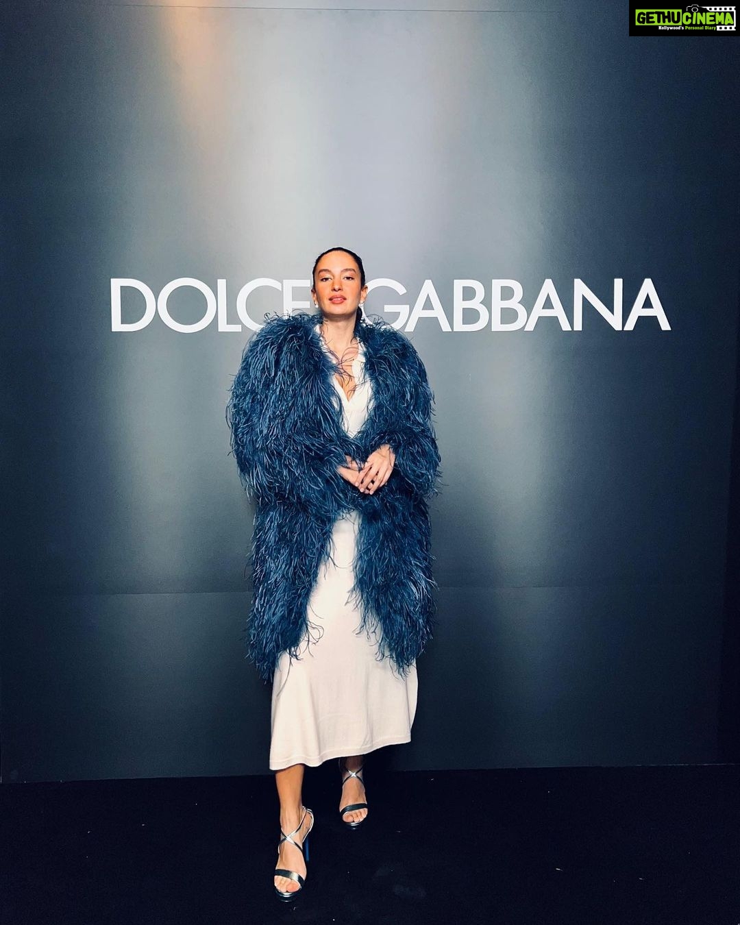 Actress Elena Roxana Maria Fernandes HD Instagram Photos and Wallpapers ...