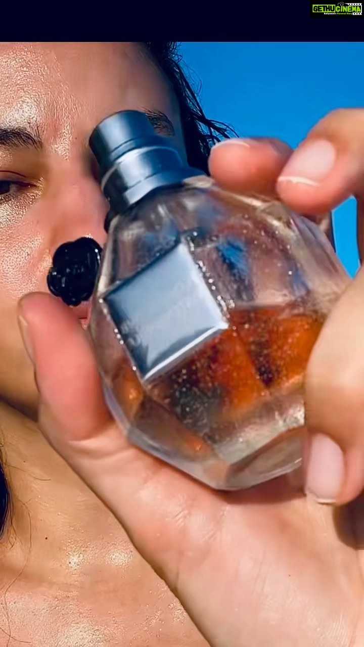 Elena Roxana Maria Fernandes Instagram Fragrance like none other