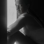 Elena Roxana Maria Fernandes Instagram - It’s all in the eyes! . . 📸 @monamunshi . . . #eyes #stare #blackandwhite #outfit #ootd #outfitoftheday #dress #pose #natural #makeup #fashion #style #skin #beautiful #pretty #jewellery #body #bodypositive #accessories #jewels #beauty #shoot #shootdiaries #glam #glow #bnw #bw