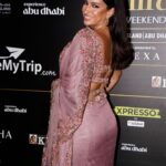Elena Roxana Maria Fernandes Instagram - Glimpses from an amazing @iifa weekend! . . Photographer: @chiliverishiva Outfit: @nitikagujralofficial @amigos.rizwan @rizwanssk Stylist: @khojiiii MUA: @nabila_salon @tauseefahmed.official Hair: @hashu_stylist Jewellery: #UmeshJivnaniLuxuryJewels #UmeshJivnani . . #iifarocks #iifa #wabudhabi #outfitoftheday #iifa2023 #beauty #beautiful #saree #ootd #glam #glow #pretty #abudhabi #fashion #style #showstopper #travel #traveldiaries #slay #shine #glimpse #weekend Abu Dhabi, United Arab Emirates