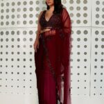 Elena Roxana Maria Fernandes Instagram - All glam for the first night of @iifa! Photographer: @anoop.devaraj @dhirajsmahajan Outfit: @nitikagujralofficial @amigos.rizwan @rizwanssk HMUA: @nabila_salon @tauseefahmed.official Location: @wabudhabi . . #iifarocks #iifa #wabudhabi #outfitoftheday #iifa2023 #beauty #beautiful #saree #ootd #glam #glow #pretty #abudhabi #fashion #style #showstopper #travel #traveldiaries #slay #shine #red #redhot Abu Dhabi, United Arab Emirates