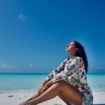 Elena Roxana Maria Fernandes Instagram - Breathe in, breathe out! . . . 📸 @titanofthesea 👗 @gucci 💍 #umeshjivnani #umeshjivnaniluxuryjewels 🏢 @kinanhotels . . #breathe #breatheinbreatheout #travel #traveldiaries #sealife #sealovers #kinanhotels #travel #traveldiaries #maldives #island #islandlife #beach #sun #waves #sea #beautiful #life #body #bodypositive #outfitoftheday #ootd Maldives