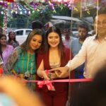 Ena Saha Instagram - At the inauguration of #vanity101 @raai_shot such a lovely moment it was❤ . . . #inaguration #beautyproducts