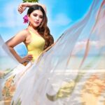 Ena Saha Instagram - “You can never cross the ocean until you have courage to lose sight of the shore.” – Christopher Columbus Photography by @somnath_roy_photography Videography @sayak__chakraborty Styled by @sandip3432 Make up and hair by @sahababusona