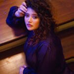 Ena Saha Instagram - Keep Calm and be purple 💜 @dolcegabbana MakeUp & Styling @beardwali Image courtesy @the_vagabong_creator #enasaha #purple #photoshoot #pictureoftheday #d&g #dolchegabbana #makeup #fashion #explorepage #explore #curlyhair