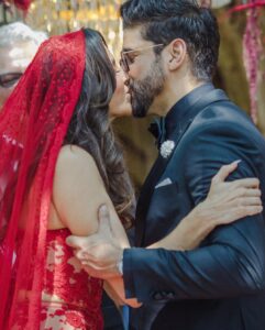 Farhan Akhtar Instagram - Happy 365 @shibaniakhtar .. here’s to ♾️ ♥️♥️♥️
