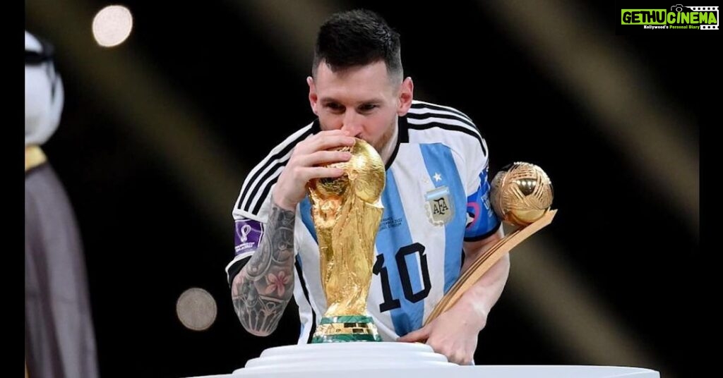 Farhan Akhtar Instagram - ARGENTINA.. ✊🏽♥️🏆 This has to be one of the most incredible finals ever played. Heart goes out to @k.mbappe and the resilient French squad but tonight was destined to belong to Argentina and @leomessi .. what a team! What a player!! 🐐 Also, let’s take a second to emphasise how important that 122nd minute save by Martinez was.. that guy is a boss!!! Amazing game .. just amazing. The hangover of this emotional roller coaster will last a long long time. Wow!