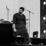 Farhan Akhtar Instagram - There’s a place somewhere in-between rationality and craziness .. as artists we can only hope the creative experience will take us there… because when it does, it is magic. ♥️ #music #concert #live #gig #rock @farhanliveofficial #pune