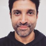 Farhan Akhtar Instagram - It’s going to be a stubbled summer ☀️